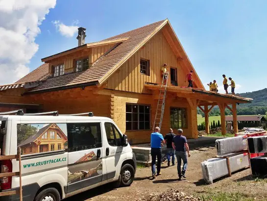 Nabízíme - Moderní roubenky : druhá řada fotek-3