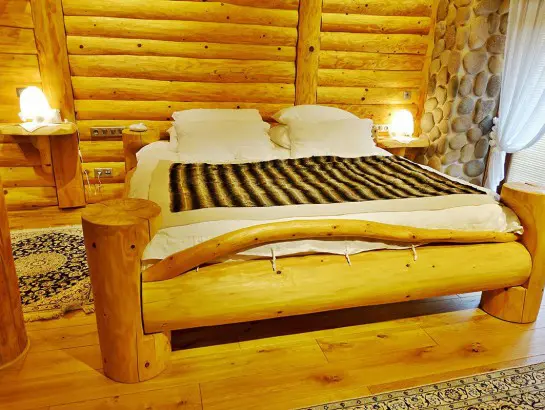 Nabízíme - Dřevěné interiéry : první řada fotek-2