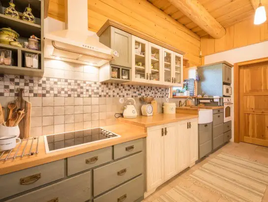 Media - Srub po padesátce : první řada fotek-2