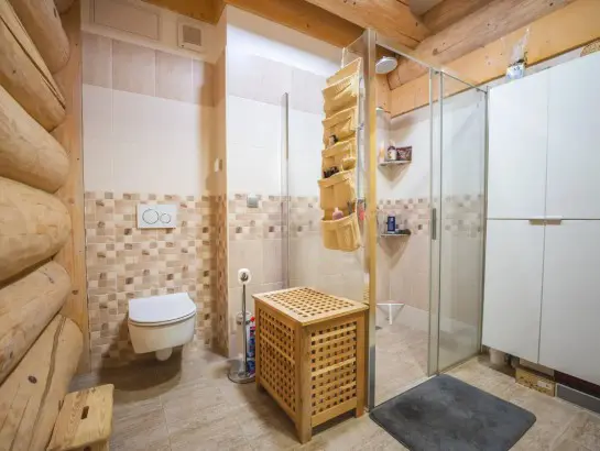 Media - Srub po 11ti letech : první řada fotek-3