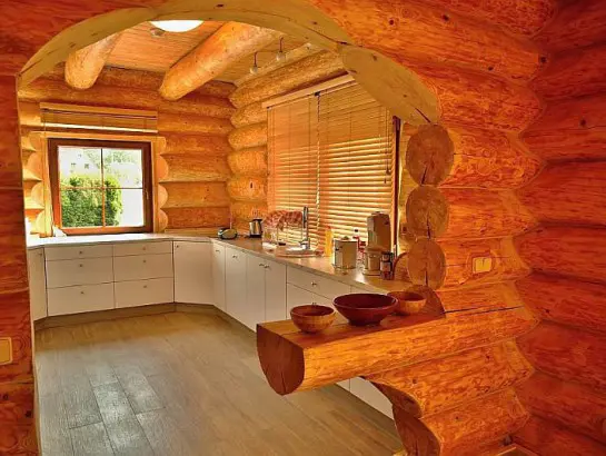 Media - Rohové přesahy u srubů : první řada fotek-3