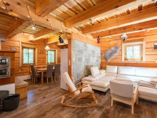 Media - Krkonošská poloroubenka : první řada fotek-1