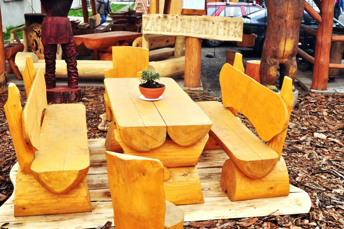 Rustikální srubový nábytek-28